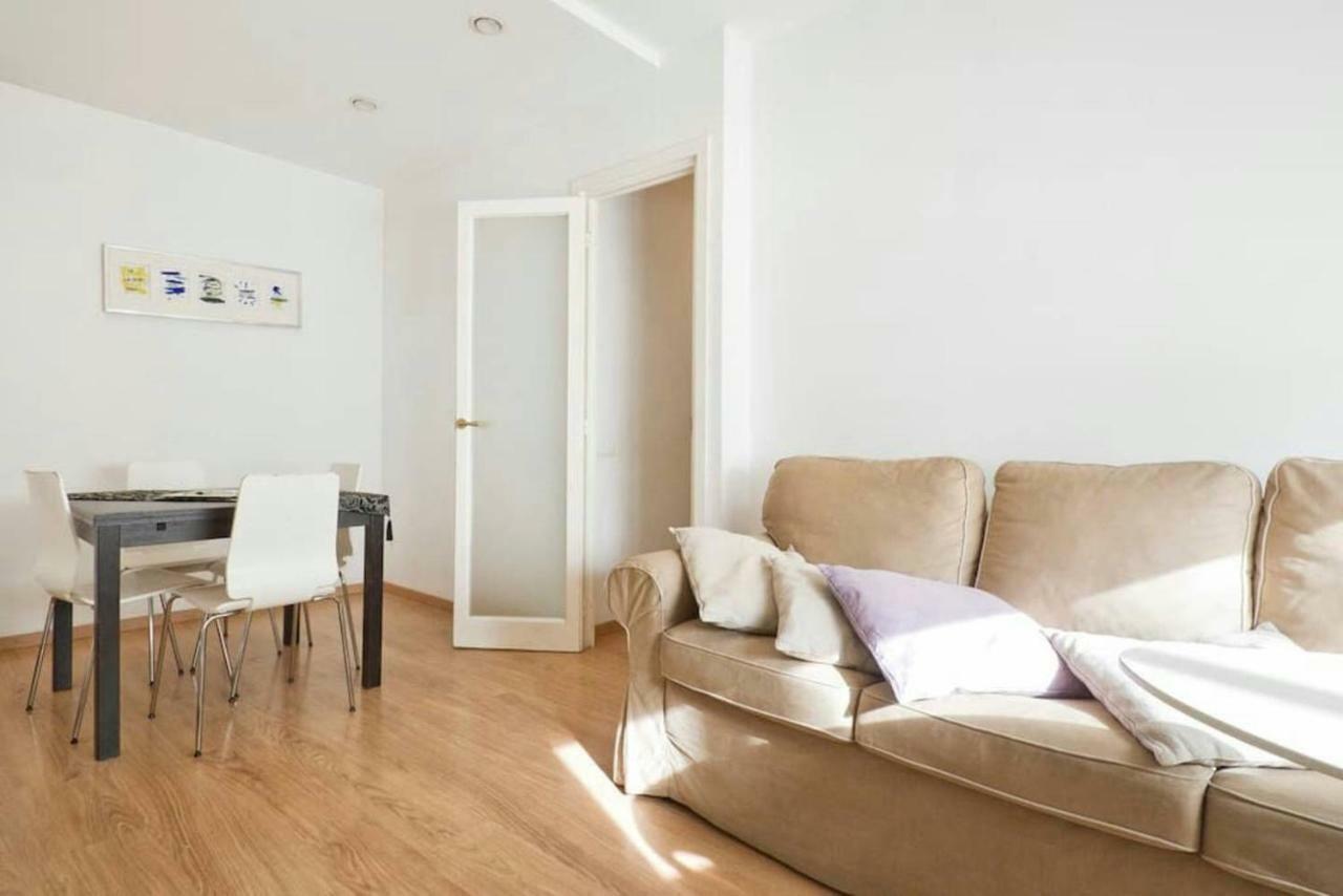 Apartamento Noemi Барселона Екстериор снимка