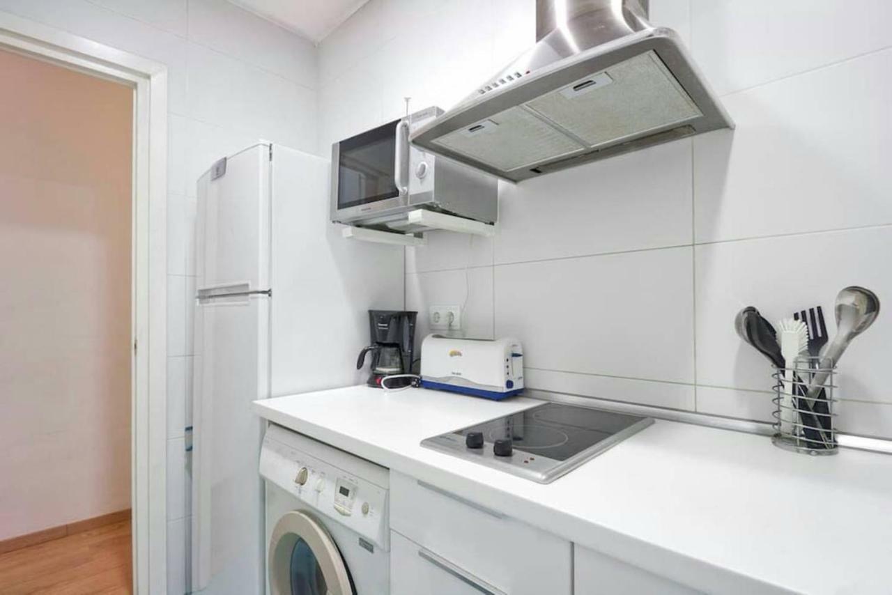 Apartamento Noemi Барселона Екстериор снимка